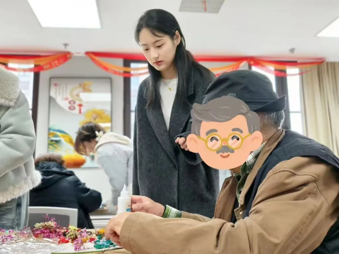 青“锋”行动｜ 志暖耆英岁月 情传雷锋薪火